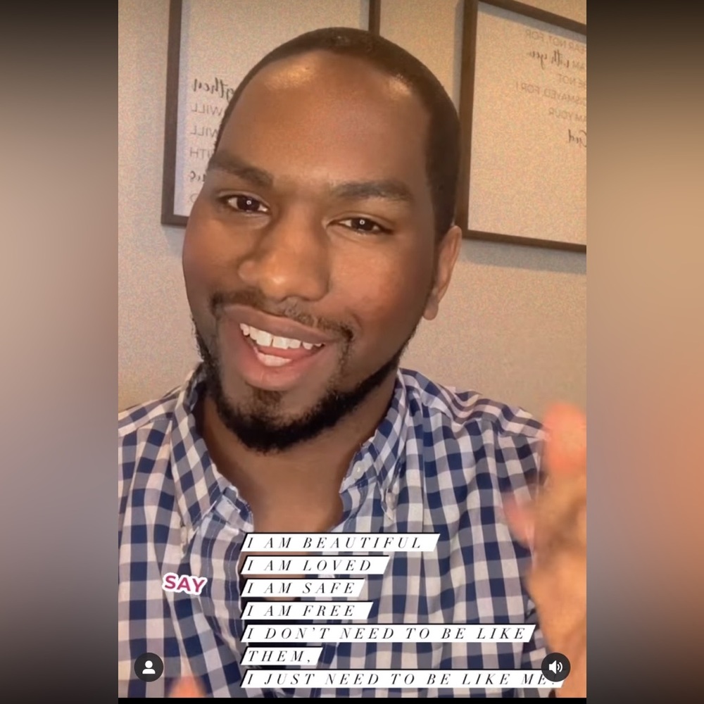 DEVIN’s POSH LIVE SHOW UPDATES - Picture 3 of 8